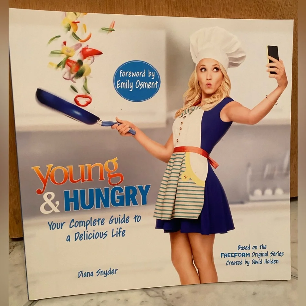 Young & Hungry: Your Complete Guide to a Delicious Life Book 👩‍🍳 brand new